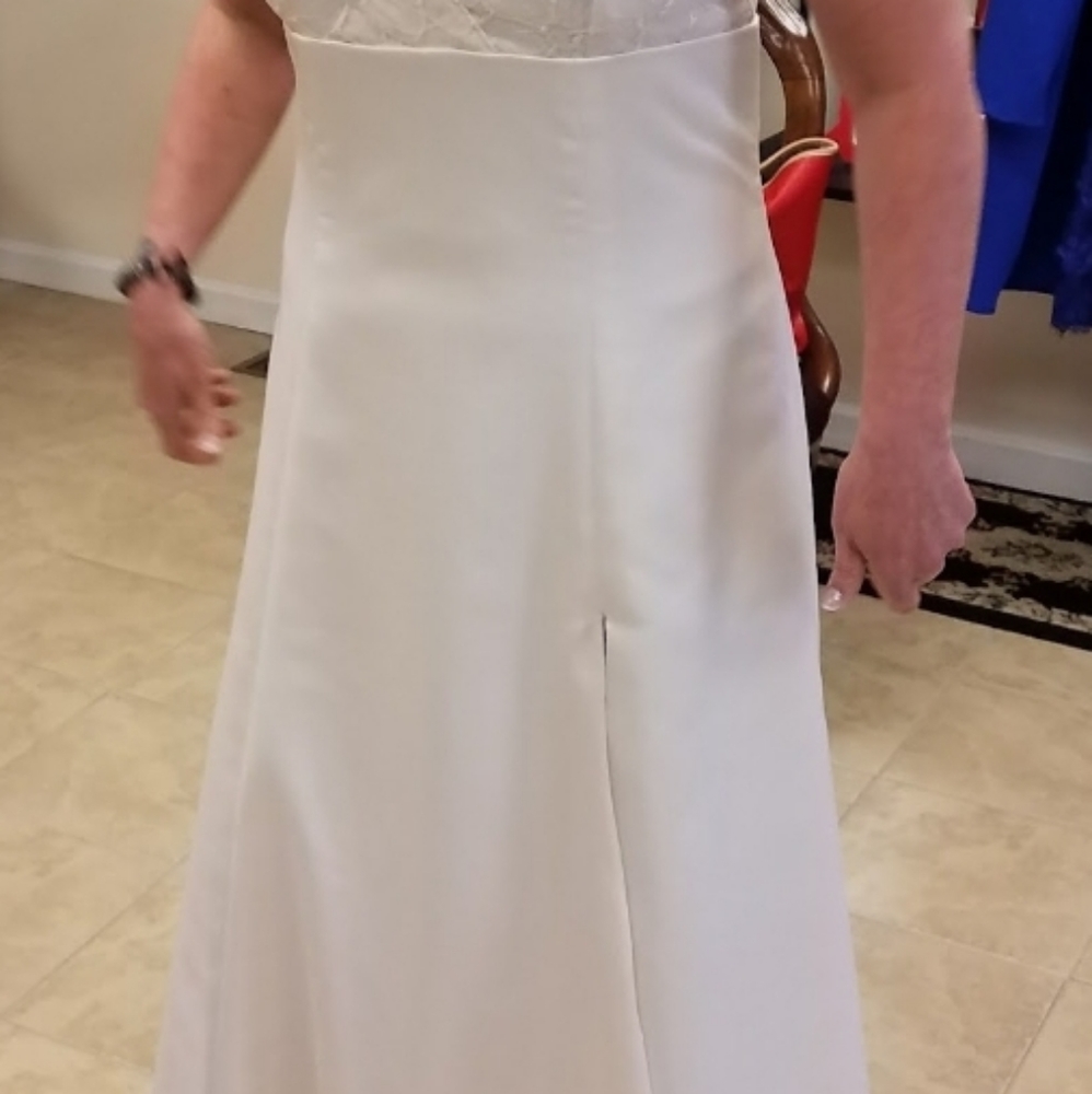 One of a Kind Designer Wedding Gown - Picture 10 of 11